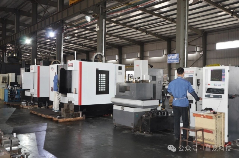 昌龍興集團新春开足马力冲刺 阳江电视台阳江日报专访报道喜迎开门红